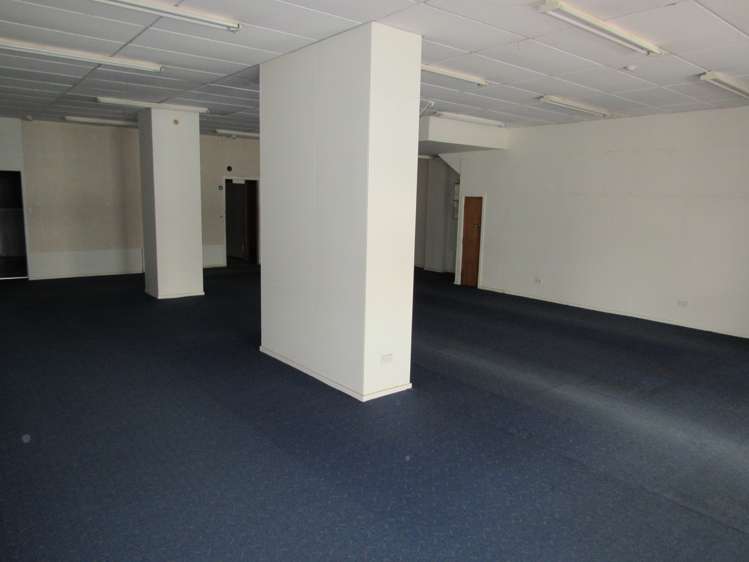 187 - 189 High Street Hawera_4