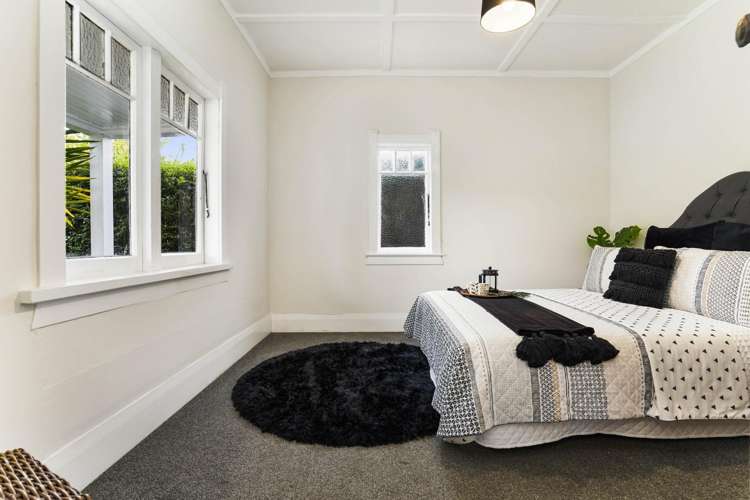 32 Claude Street 10458_4