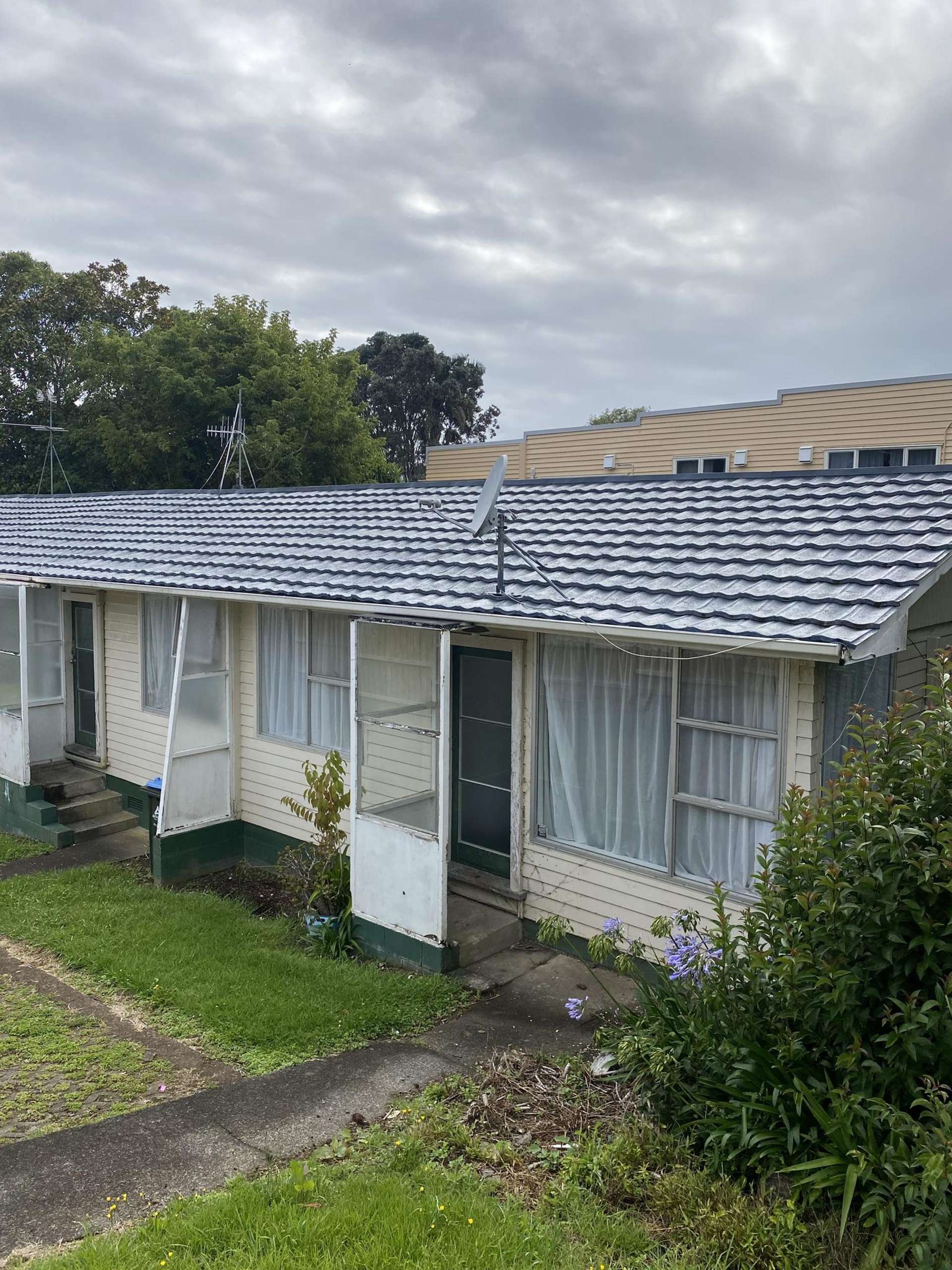 Unit1/31 BANNERMAN Western Springs_0