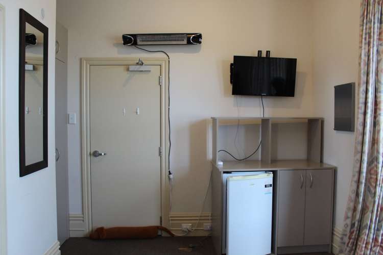 11 Cargill Street Owaka_5