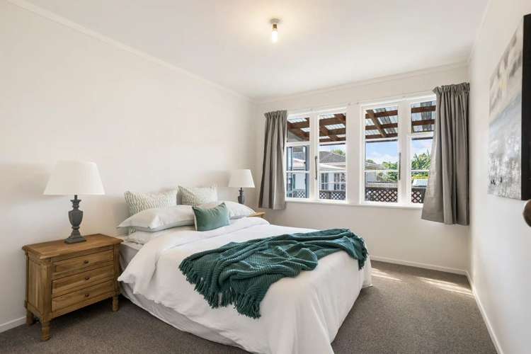 5 Santos Place Onehunga_11
