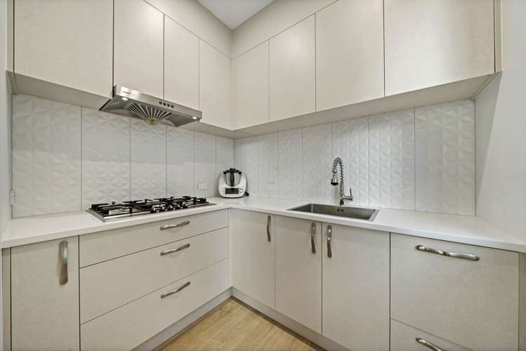 6 Silvereye Road Hobsonville_4