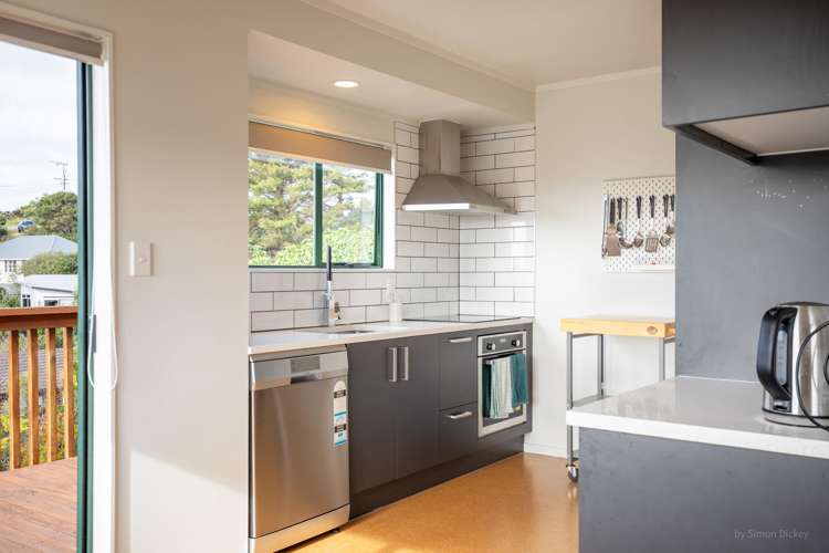 4 Johnson Drive Raglan_10