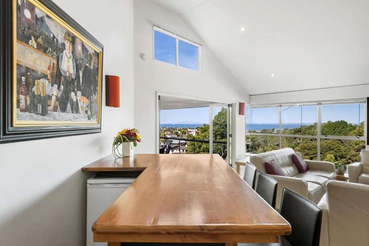 495 & 495A East Coast Road Murrays Bay_8