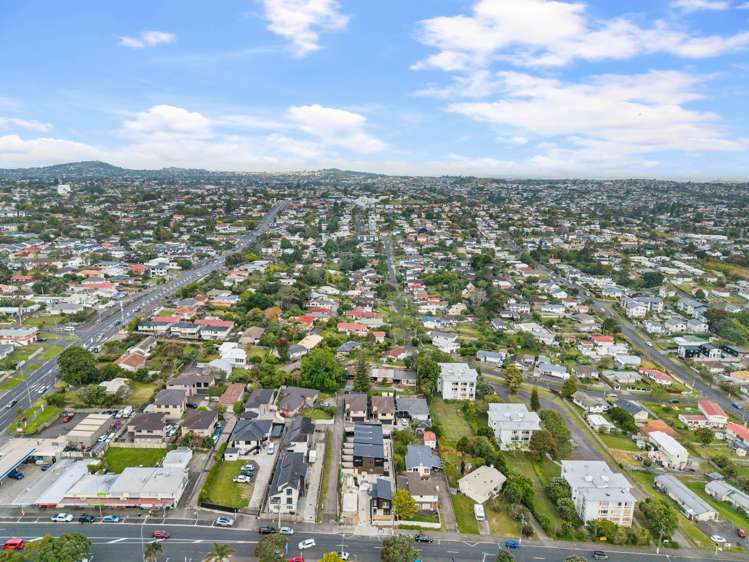 3/302 Blockhouse Bay Road Avondale_5
