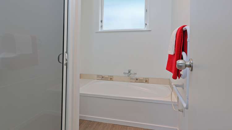 39 Fitzwater Place Henderson_12