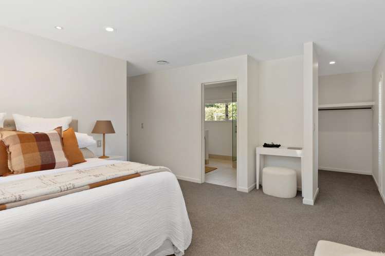 533 Johns Road Harewood_13