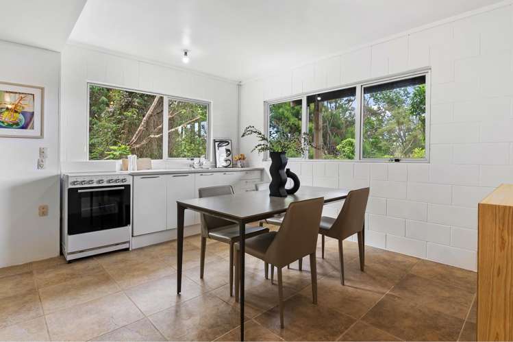 24 Noeleen Street Glenfield_17