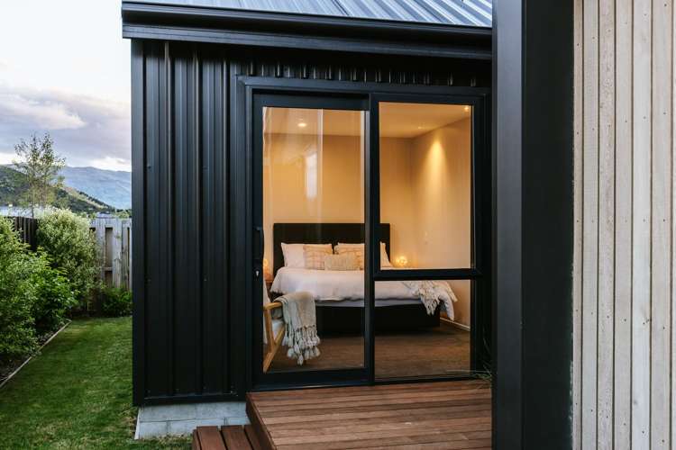 8 Linnburn Road Wanaka_23