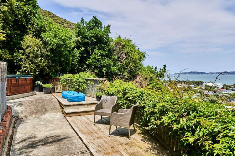 3 Mackenzie Road Eastbourne_10