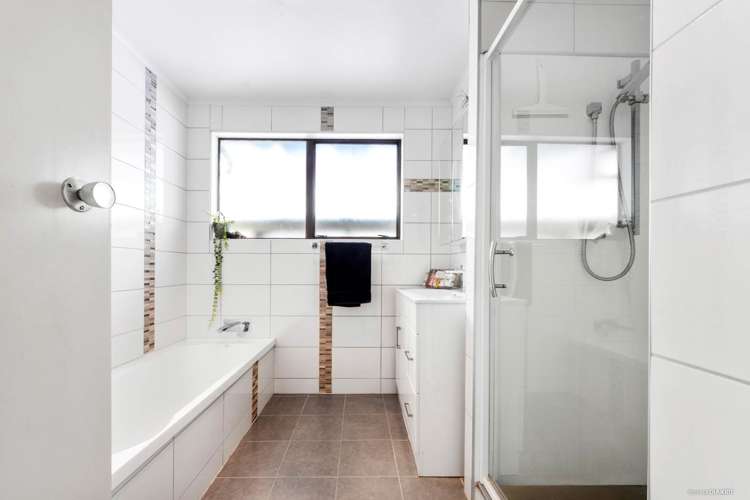 7 Patrice Place Massey_11