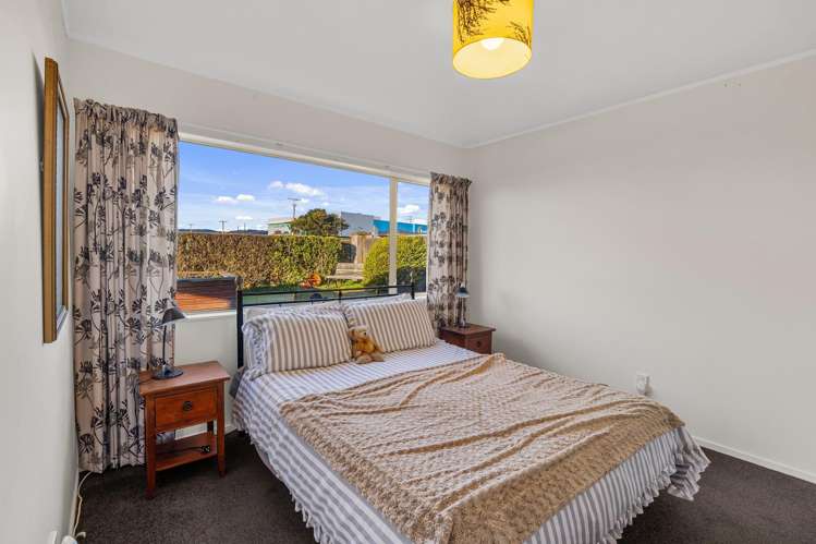 27 Elmbridge Place Owhata_10