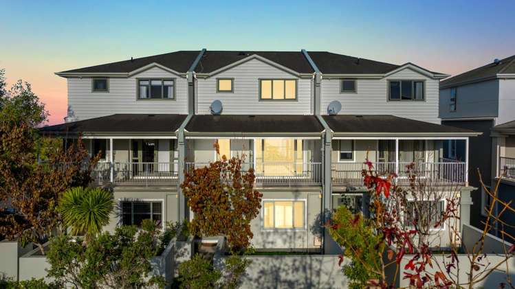 2/11 Hatfield Place Albany Heights_2