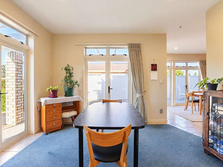 37 Glen Cree Avenue Rototuna_19