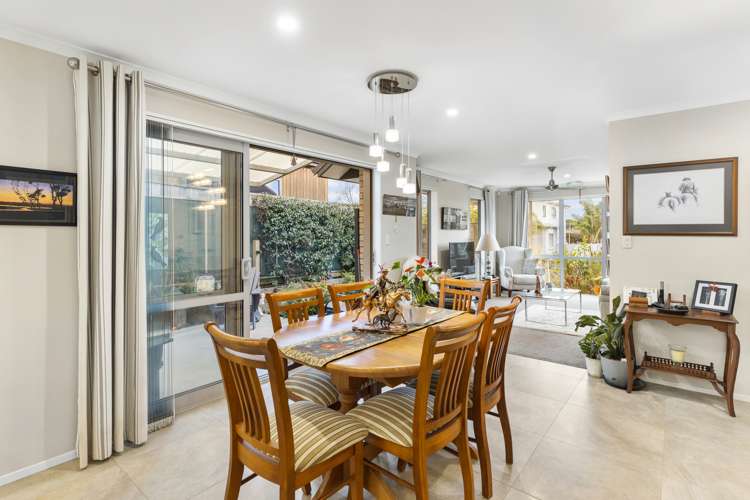 24 Atalanta Way Beachlands_23