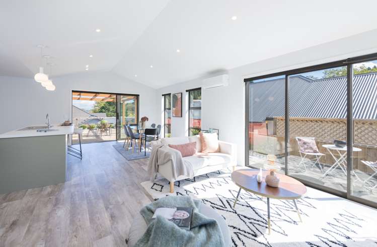 6 Old Farm Road Stoke_5