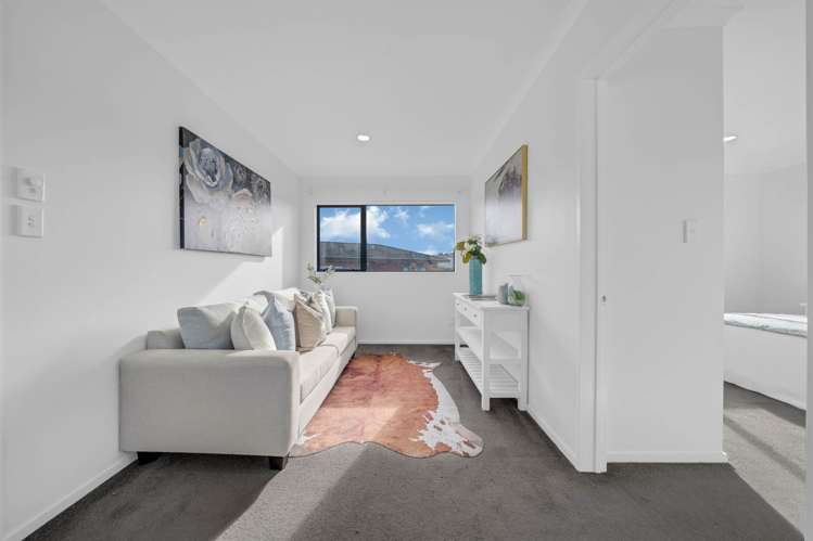 2/12 Solana Court Botany Downs_14