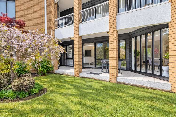 9/31 Greenlane East 1776_21