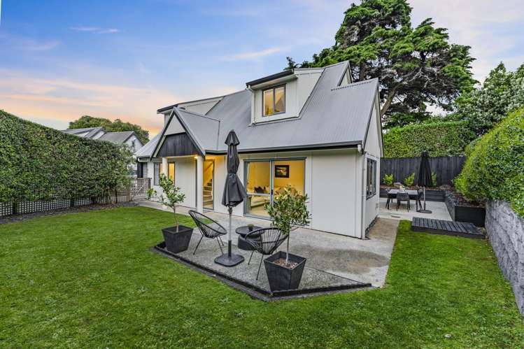 2/11 Panorama Road Mount Wellington_0