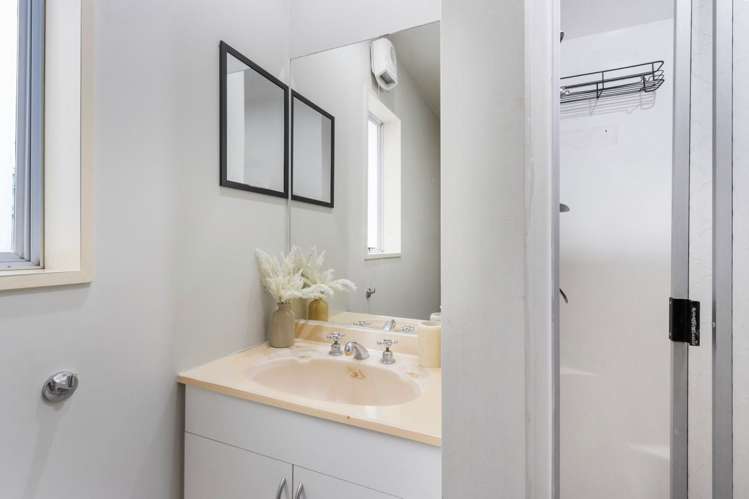 11A Mattingley Street Aranui_7