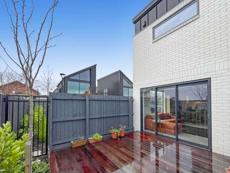 1/60 Derby Street Saint Albans_12