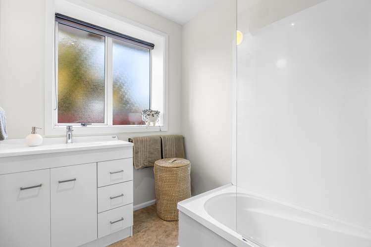 239a Lake Terrace Road Shirley_13