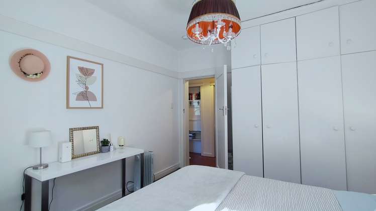 3/4 Oak Park Avenue Te Aro_12