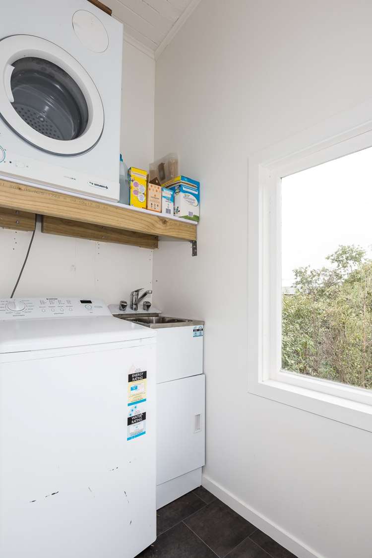 41 Gladstone Road North Dunedin_13