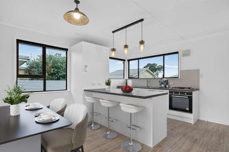 21 Solway Crescent Solway_1