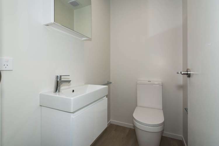 201/36a Greenslade Crescent Northcote_10