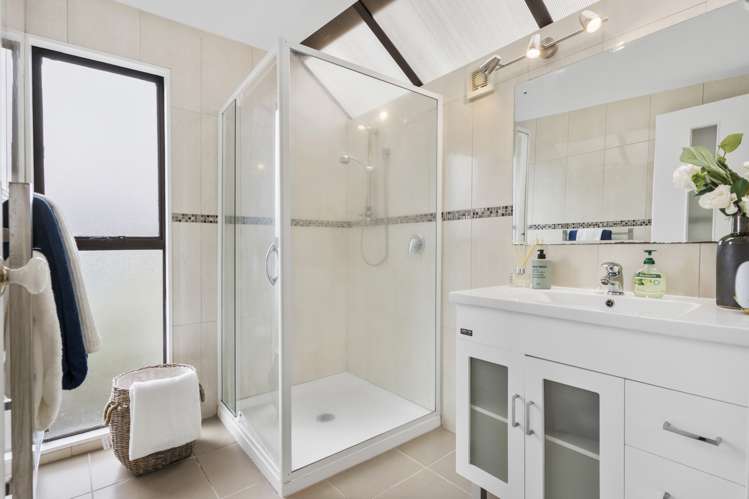 70 Tautari Street Orakei_11