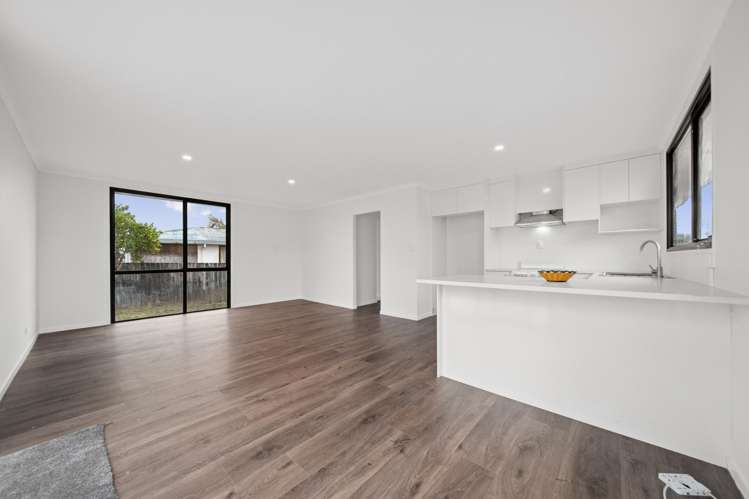 71 Heathdale Crescent_2