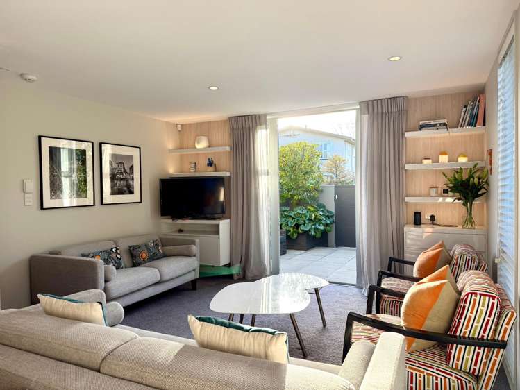 1/24 Andover Street Merivale_4