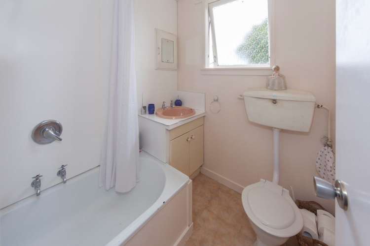 2/40 Coniston Avenue Te Atatu South_7