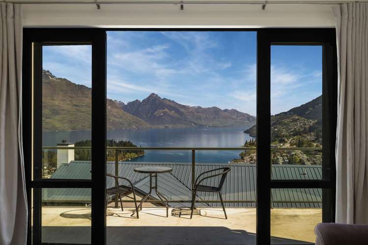 56A Belfast Terrace Queenstown Hill_4
