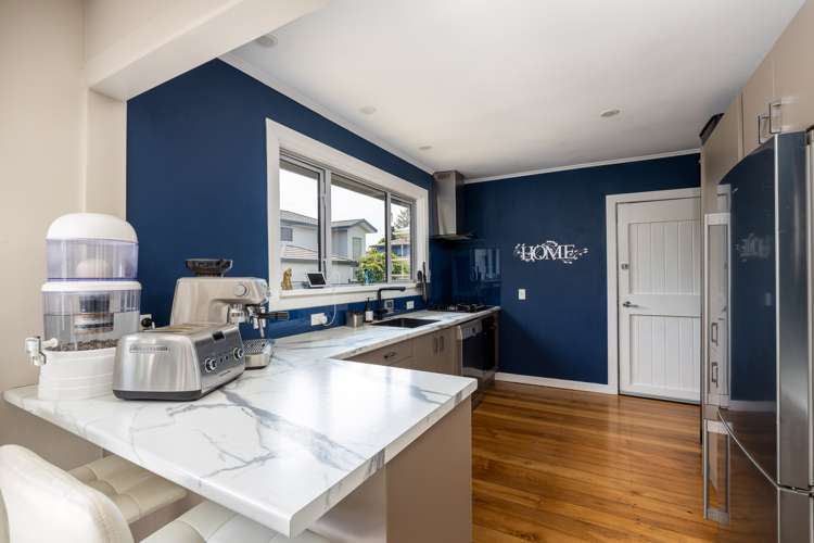 266 Coronation Avenue Welbourn_11