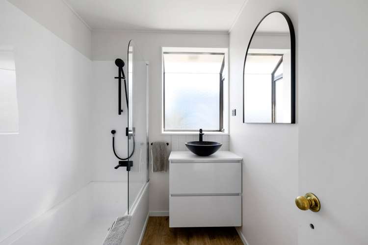 12 Goldsmith Street Leamington_14