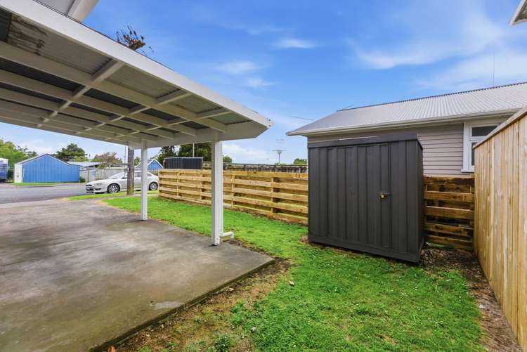 209 Seaview Road Westown_18