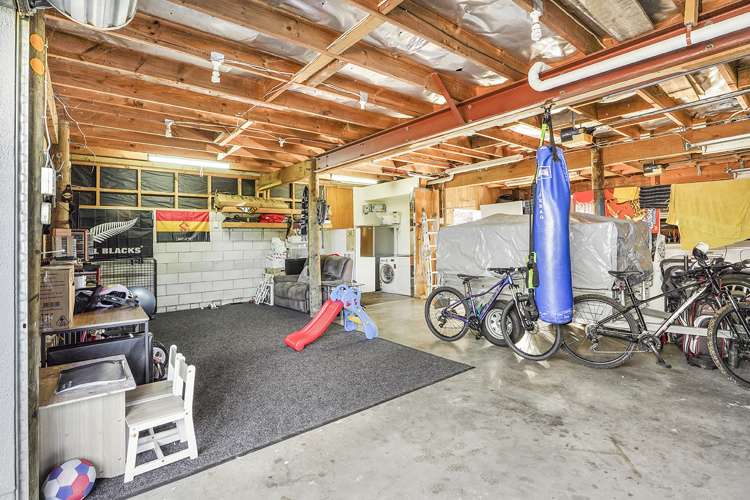 33 Ranui Street Dinsdale_14