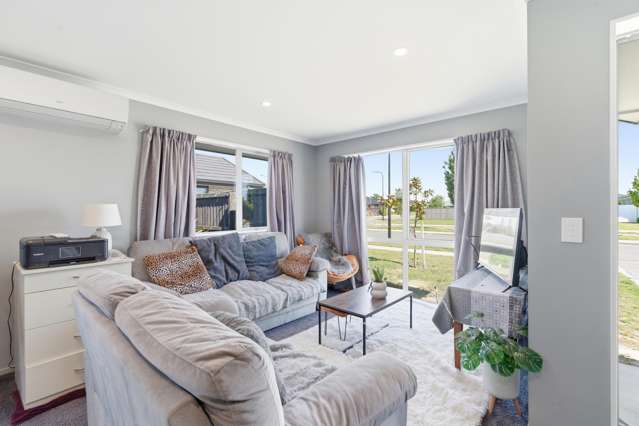 18 Northmoor Boulevard Rolleston_2