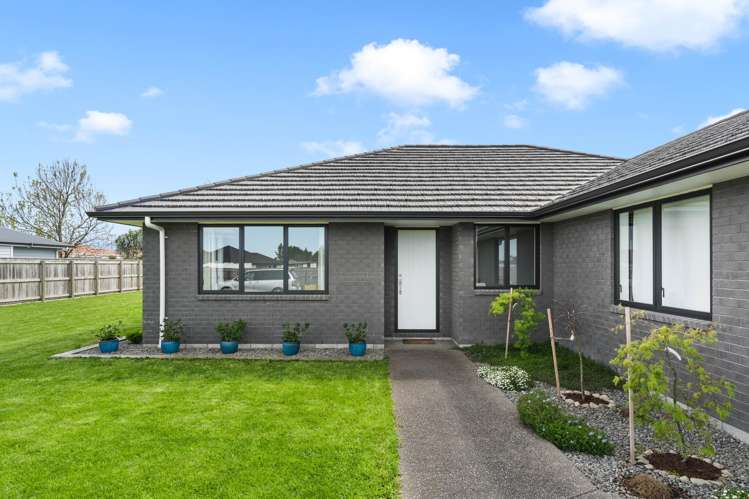 26 Mitre Way Masterton_16