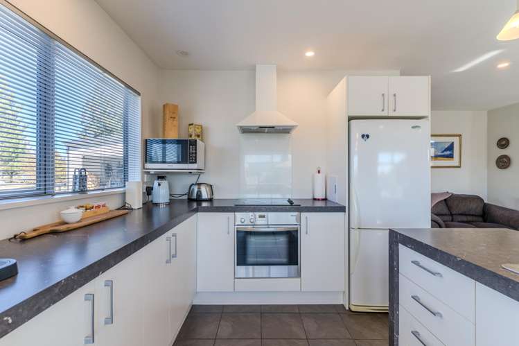 7 Rhoboro Road Twizel_10
