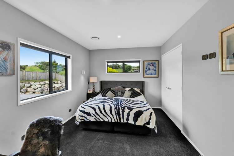 129 Smart Road Glen Avon_12