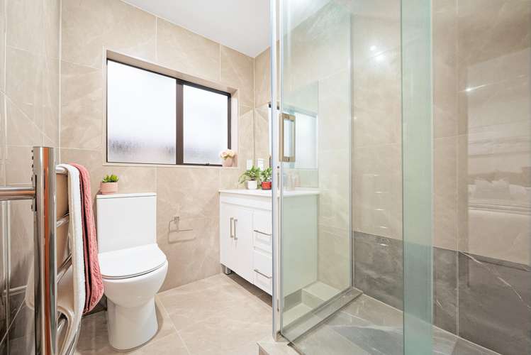 2/27 Rata Street New Lynn_6