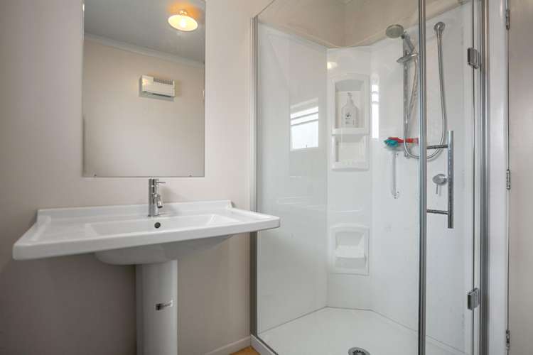 24 Esplanade Road, Ongare Point Katikati_11