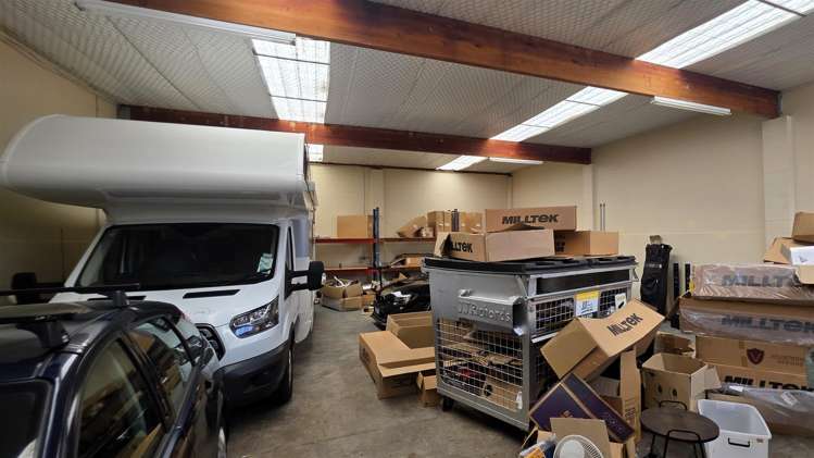 4A, 62 Henderson Valley Road Henderson_2