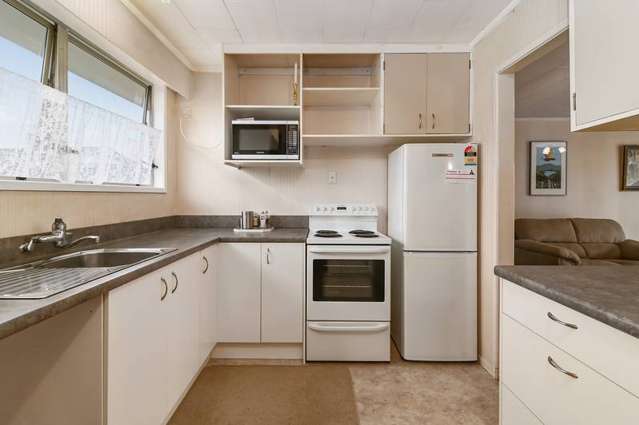 309a Vaughan Road Owhata_1