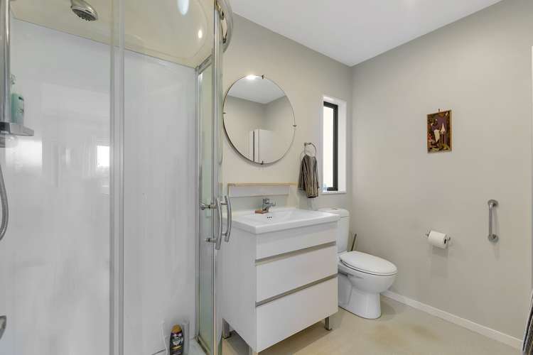 19 Pohutukawa Grove Titahi Bay_9