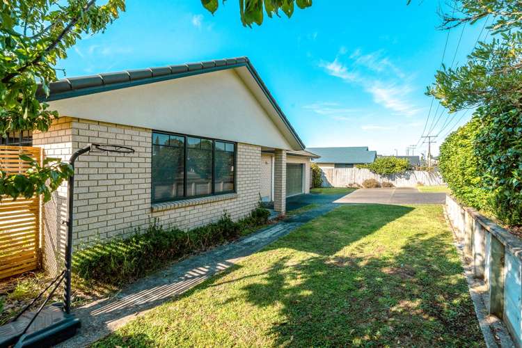 98 Rototuna Road Rototuna_10