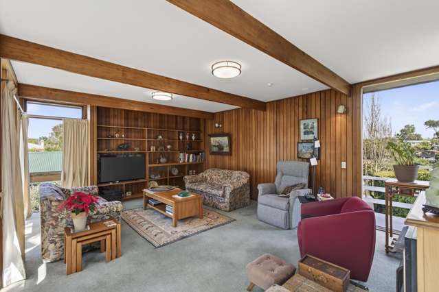 9 Whitby Place Westown_4